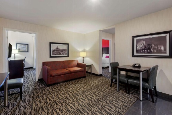 C Hotel By Carmen's, BW Premier Collection image 19