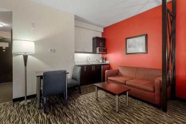 C Hotel By Carmen's, BW Premier Collection image 22