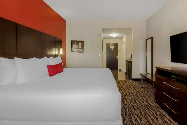 C Hotel By Carmen's, BW Premier Collection image 25